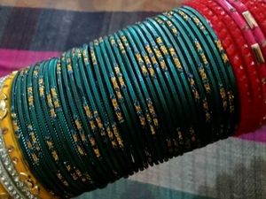 BANGLES SETS....🤌❤️✨
