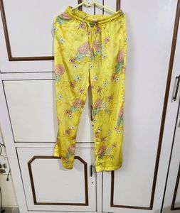 ZIVAME Sultry Night Suit Yellow