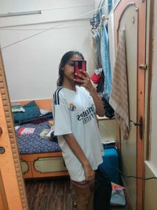 Real Madrid T-shirt
