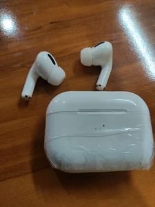 Bluetooth Earbuds Original Sound Like New