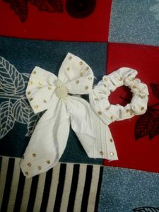 "Charming Bow Clip - Stylish Hair Accessory for An