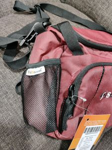 Istorm Spice Maroon Lunch Bag Waterproof