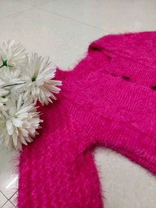 Stylish Pink Knit Cardigan