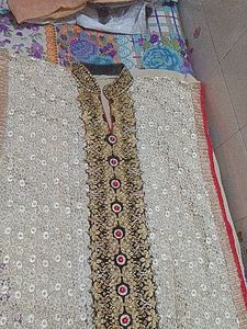 Embroidered Krachi Kurta Set