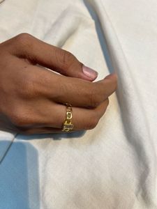 Elegant Gold Ring