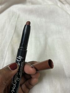 Nyx push up lipstick