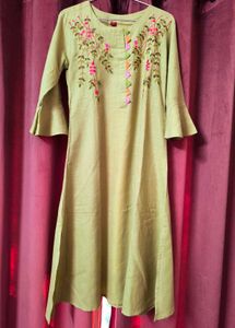 Embroidered Green Kurti