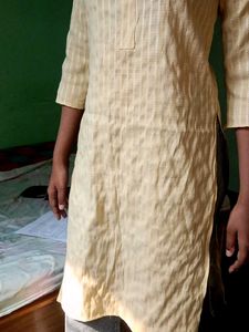 Elegant Women's Ethnic Kurta