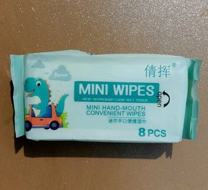 3 Mini Wet Wipes - 8 Pieces