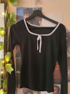 Chic Black Long Sleeve Top