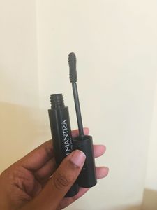 Nourish mantra hair finishing stick