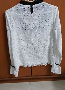Elegant White &amp; Black Lace Blouse - M Size