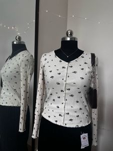 H&amp;M Top From Kids Section Will Fit S And Xs