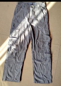 Bershka Cargo
