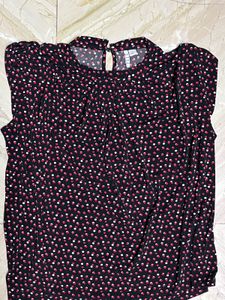 ELLE top($62) bought From USA& Made In Philippines