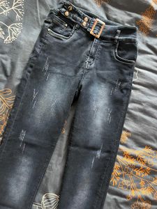 Stylish Denim Jeans with Belt