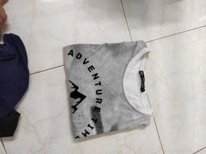 2 Joggers And Tshirt