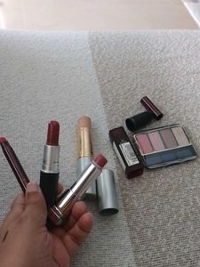 Make Up Bundle