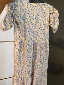 Floral Summe Midi Dress 👗 Tag Removed But It’s New Not Even Worn Once
