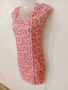 PINTERESTY FLORAL DRESS