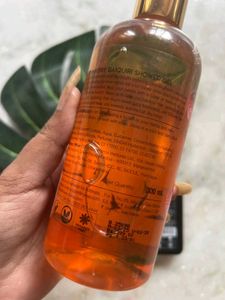 Nykaa Shower Gel &amp; Eyeshadow