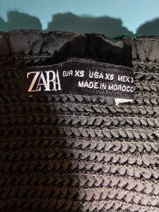 🎁Buy 2 Get 1 Free🎁 Zara Crop Top Size 28-32inch