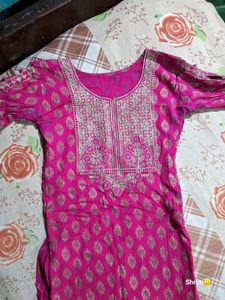Pink & Gold Embroidered Kurti