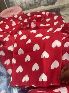Red Heart Print single bed sheet