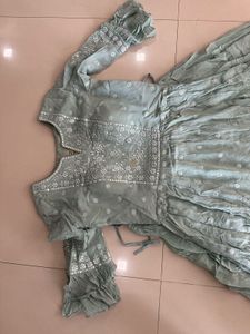 Elegant Embroidered Kurta Set