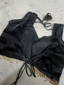 Elegant Black Readymade unpadded Blouse