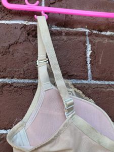 Cream lace bra.