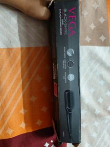 VEGA Black Shine Hair Straightener