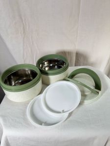 Insulated tiffins