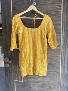 Yellow Floral Suit (3pc) check Description