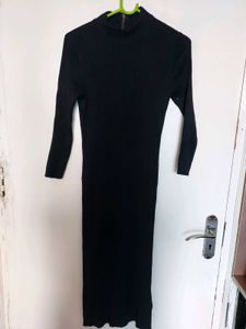 Black Color Ribbed Dress