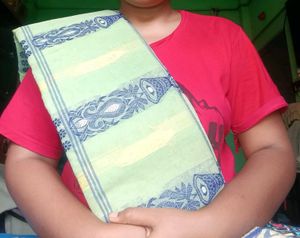 Taant Saree