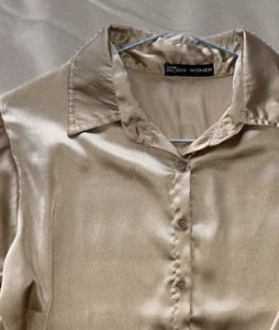 Satin Cropped Shirt