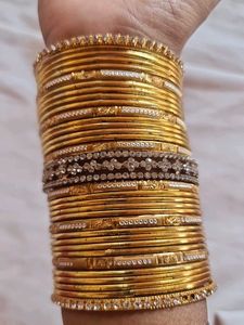 Golden Bangle Set
