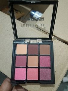 Swiss beauty eyeshadow Palette