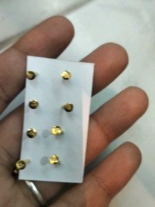 Sparkling Gold Earrings