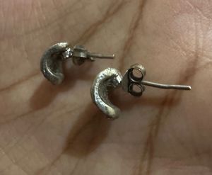 Elegant Crystal-Studded Dome Clip-On Earrings – Vi