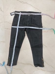 Black Jeans || 34 Waist || Slim Fit Denim
