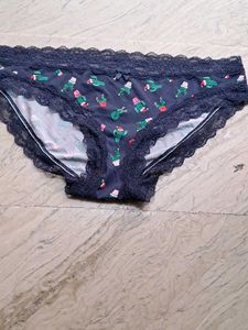 Combo Of Five Imported Fabric Panty N Bra