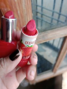 2 Red Lipstick