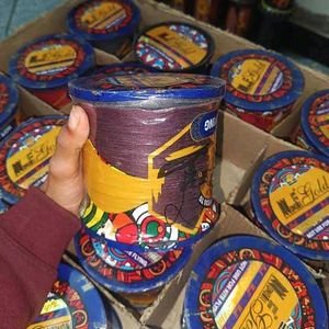 Gold Kite Flying String High Quality Glass Include