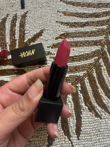 NYKAA So Matte! Lipstick Devious Pink