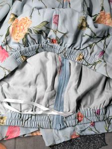 Floral Kurta Set without tag but new not used