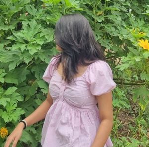 🚨40% OFF!! Pink Striped Puff Sleeve Top