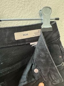 Black Mom Jeans