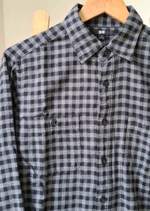 UNIQLO Checked Long Sleeve Shirt